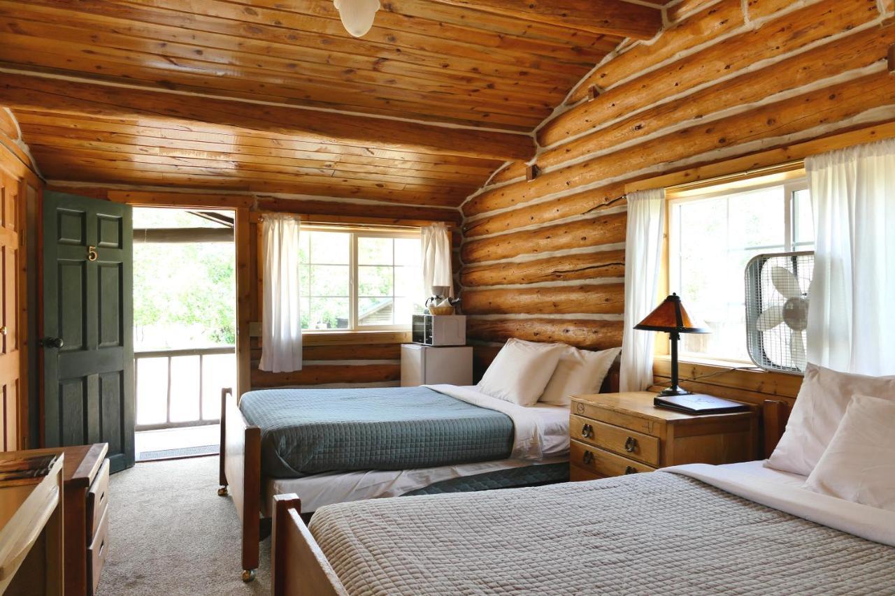 Trail Shop Inn Wapiti Bagian luar foto