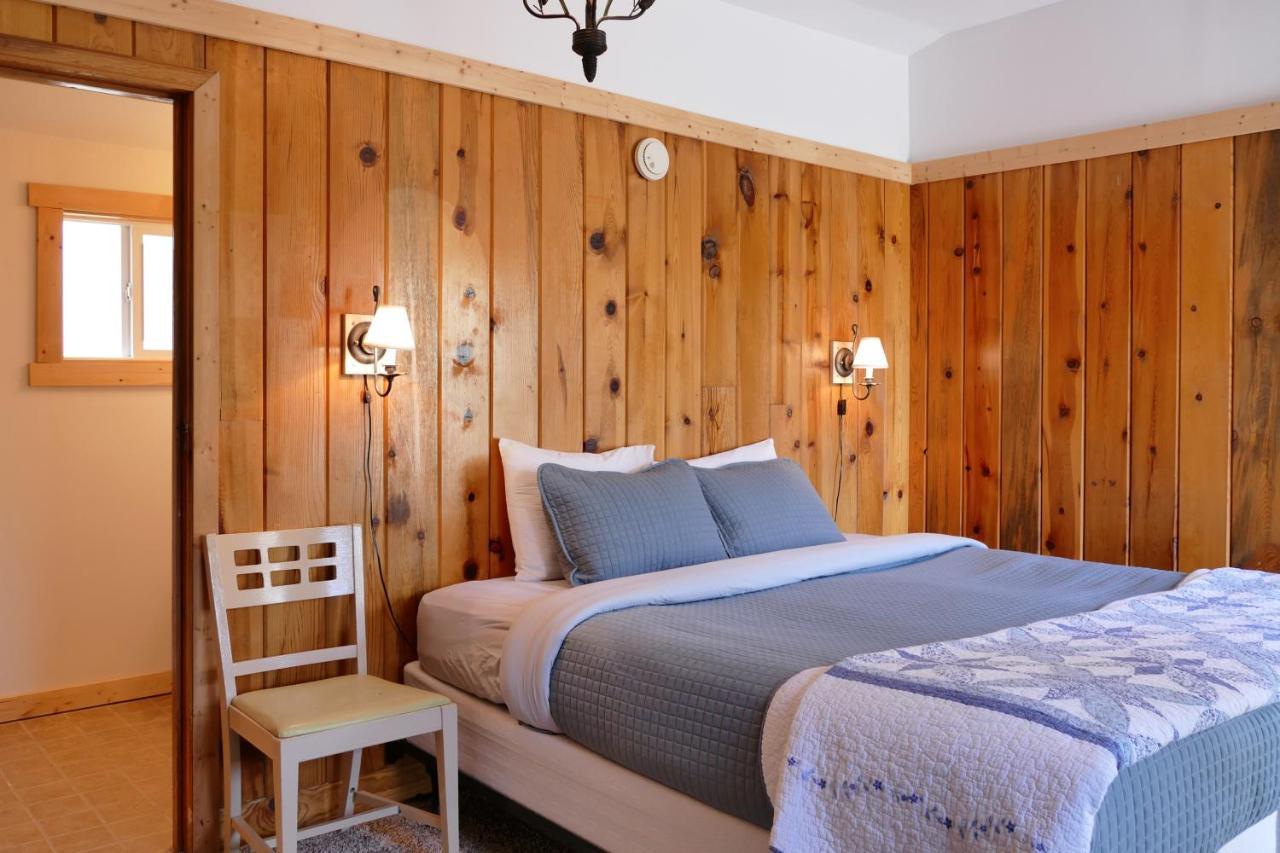 Trail Shop Inn Wapiti Bagian luar foto